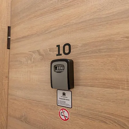 Apartment Pramones #10 By Poloapartments *